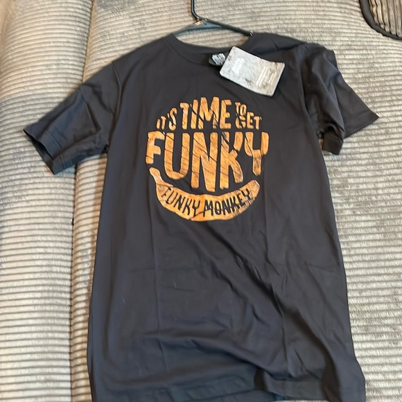 Tops - 280. Funky monkey tee